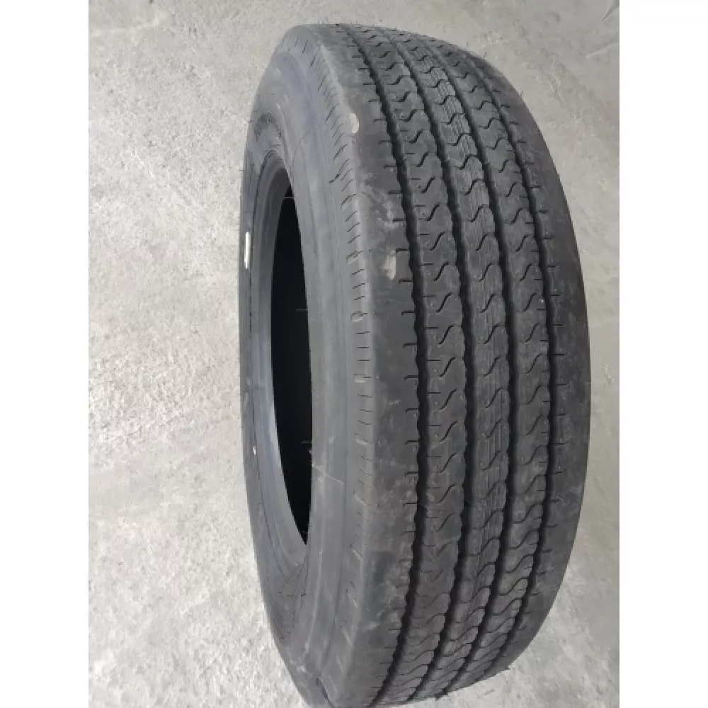 Грузовая шина 255/70 R22,5 Long March LM-120 16PR в Кушве